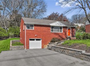 23 Pontiac Rd, Pittsburgh, PA 15241