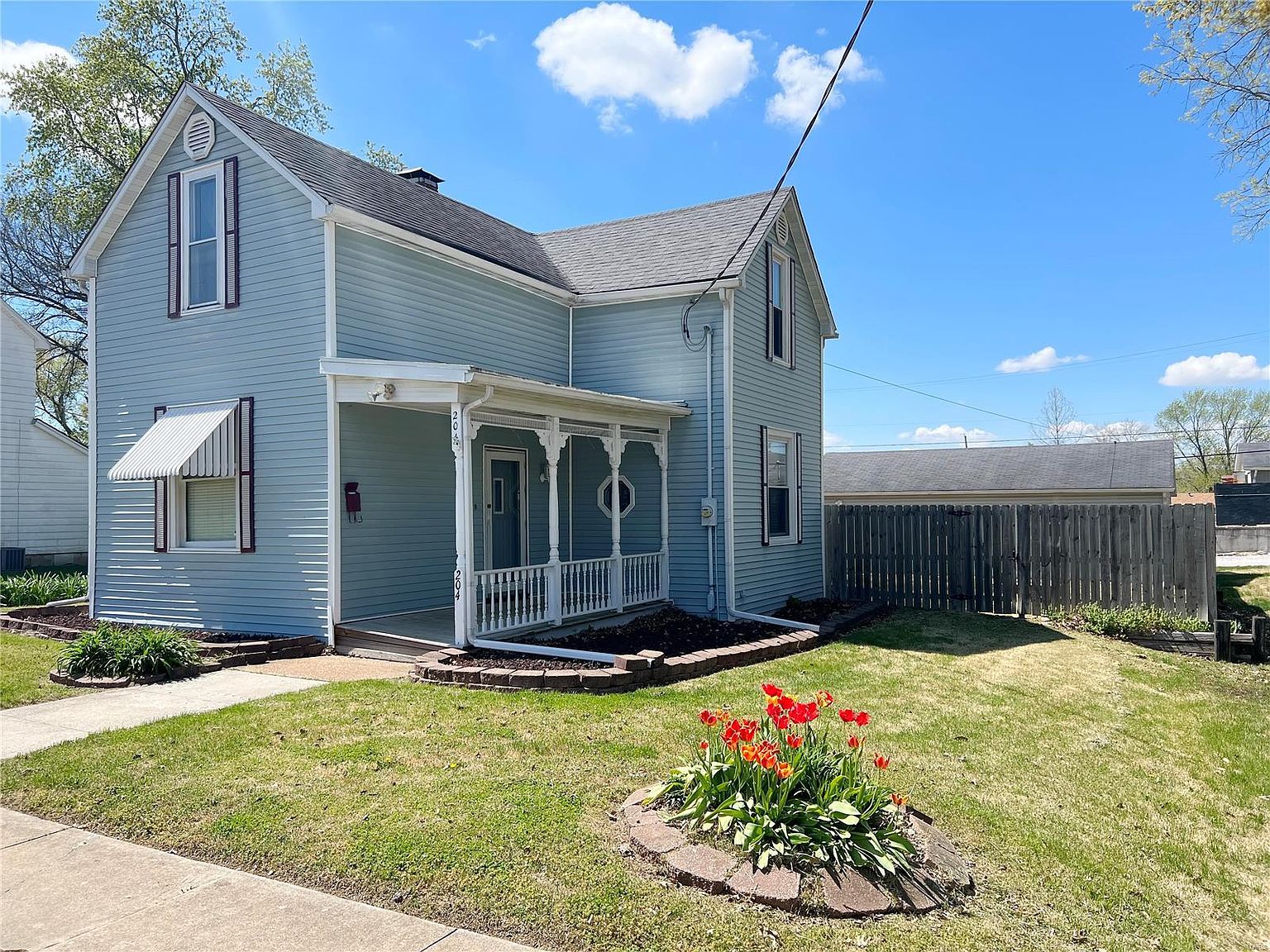 204 S Benton St, New Athens, IL 62264 Zillow