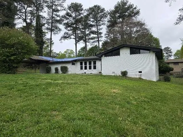 3483 N Creekview Dr, Lawrenceville, GA 30044