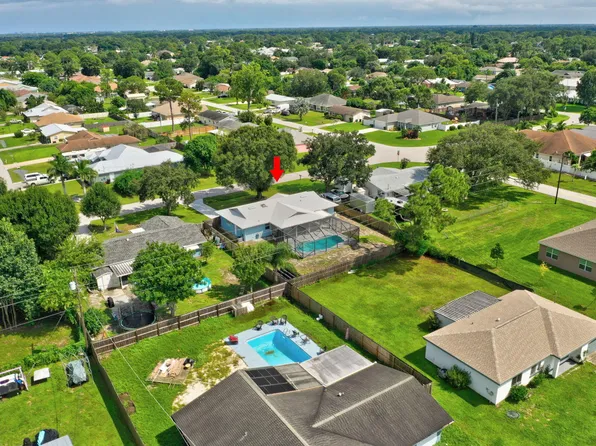 1124 SE Ladner Street, Port St Lucie, FL 34983