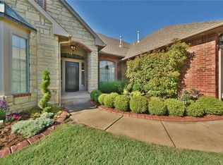 1841 Redland Dr, Edmond, OK 73003