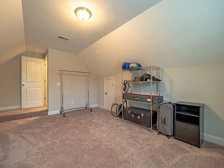3057 Girard Dr — Photo 38
