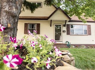 24 Buchanan Ave, Parlin, NJ 08859