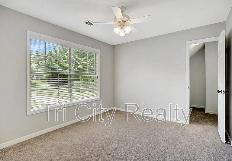 75 Rock Mill Ct — Photo 18