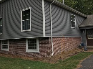 6805 W Lamarsh Dr, Mapleton, IL 61547