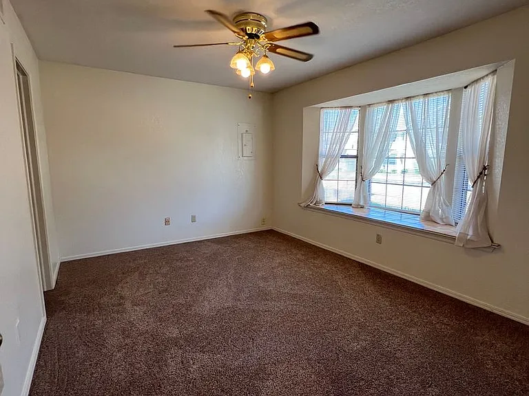 3000 Chautauqua Ave #148 — Photo 13