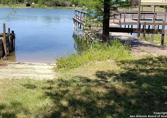 3rd image of 382 Longhorn Dr