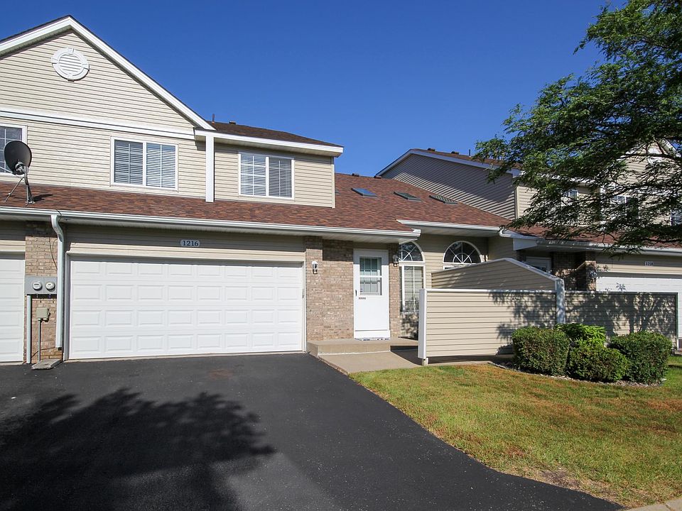 1st image of 1216 Pecks Woods Dr