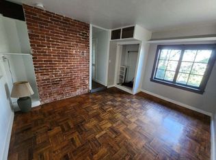 1334 SW College St UNIT C, Portland, OR 97201