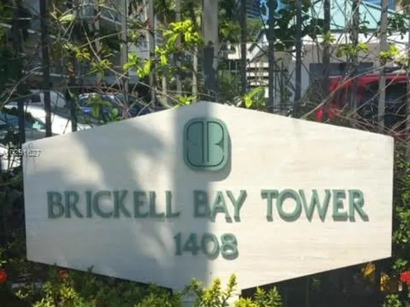 1408 Brickell Bay Dr APT 809, Miami, FL 33131