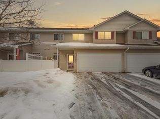 1867 Bridgewater Blvd S, Cambridge, MN 55008