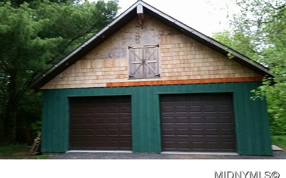 2nd image of 7210 Koenig Rd