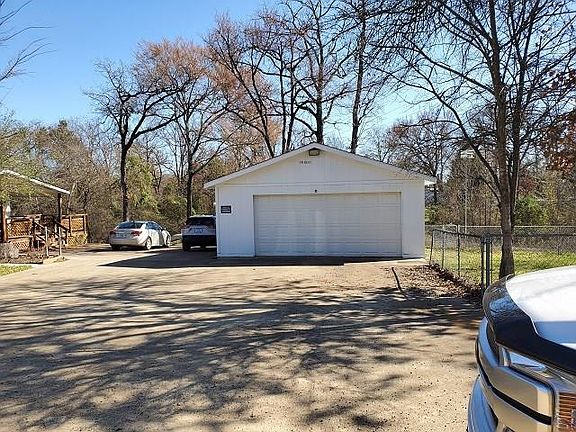 4th image of 11100 Lakeside Ln