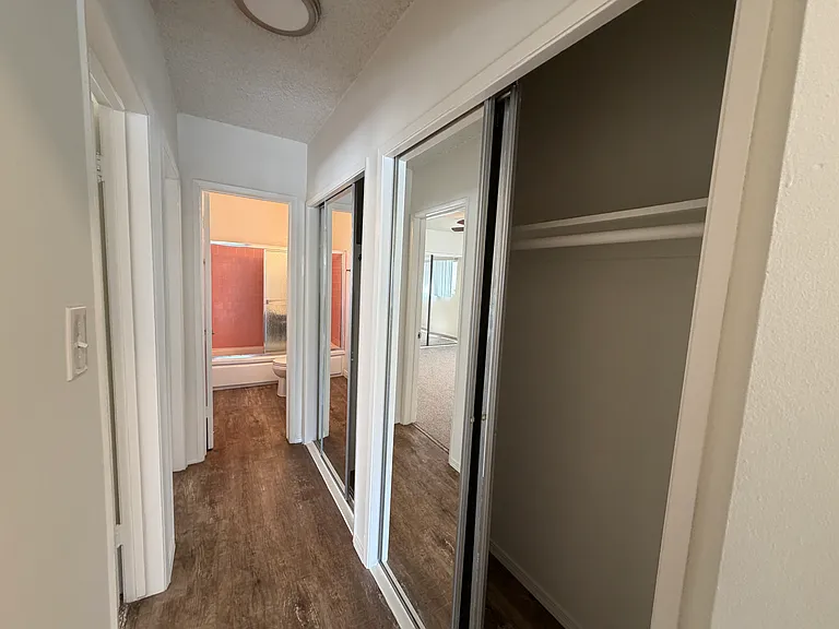 1942 Pelham Ave #2 — Photo 13