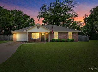 401 Mahon Hollow Dr, Waco, TX 76704
