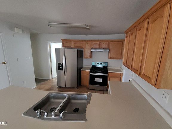 4th image of 3841 Tierra Zafiro Dr