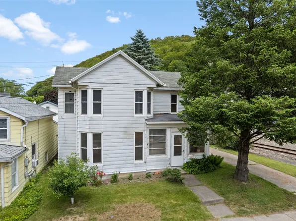 3 Adaline St, Owego, NY 13827