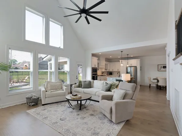 503 Smokey Rdg, Nolensville, TN 37135