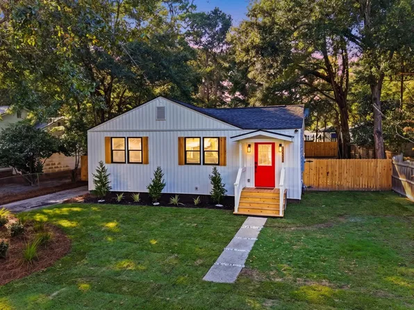 2653 Madden Dr, North Charleston, SC 29405