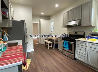 130 Glenville Ave #I, Allston, MA 02134
