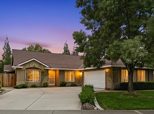3261 Misty Glen Dr, Redding, CA 96001
