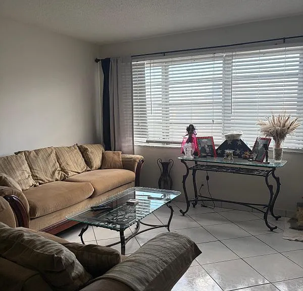 215 SE 3rd Ave #403 — Photo 9