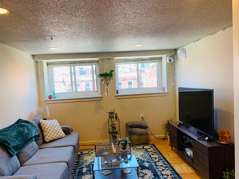357 Commercial St #402 — Photo 2