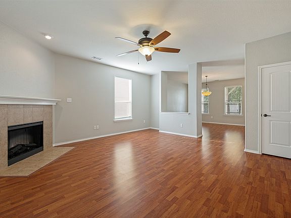 4th image of 9939 Wethers Field Cir
