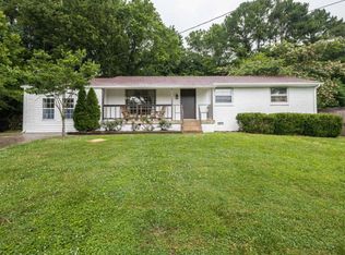 220 Shawn Dr, Nashville, TN 37211