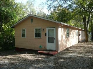 217 N 11th St, Clarksville, TN 37040