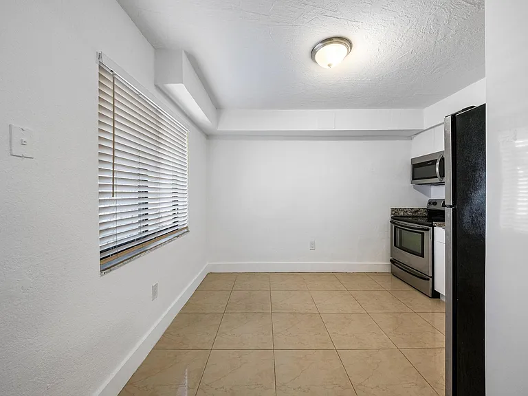 13251 Memorial Hwy #2 — Photo 10