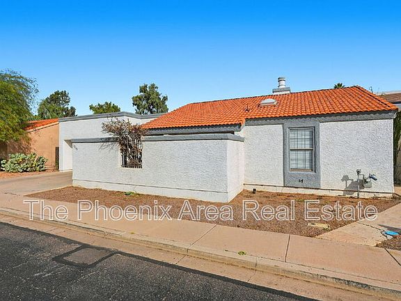 3rd image of 1366 W Keats Ave