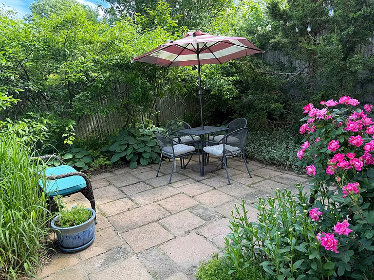 40 Emerson St — Photo 15