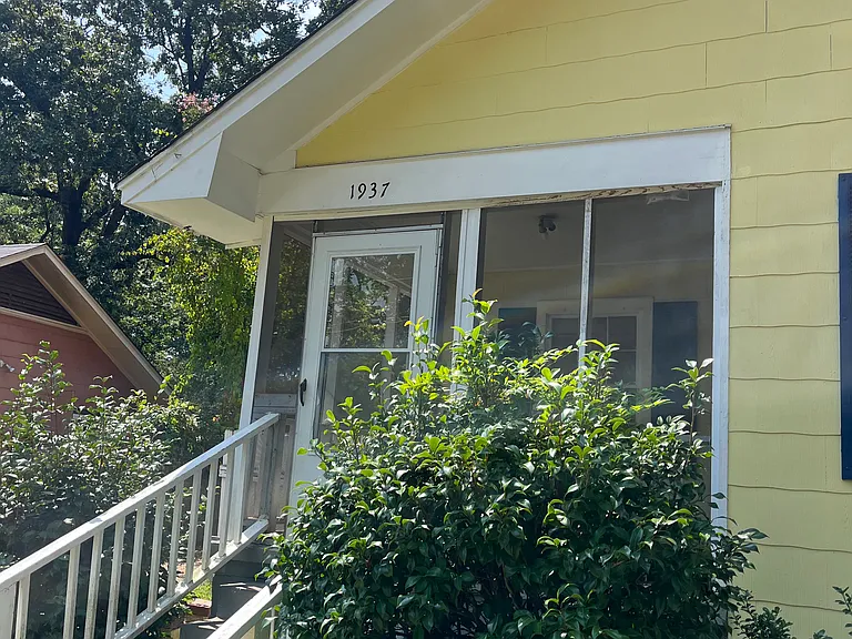 1937 Central St — Photo 2