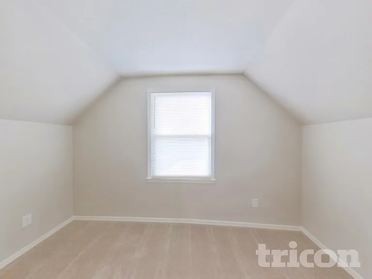9033 Trailhead Ct — Photo 11