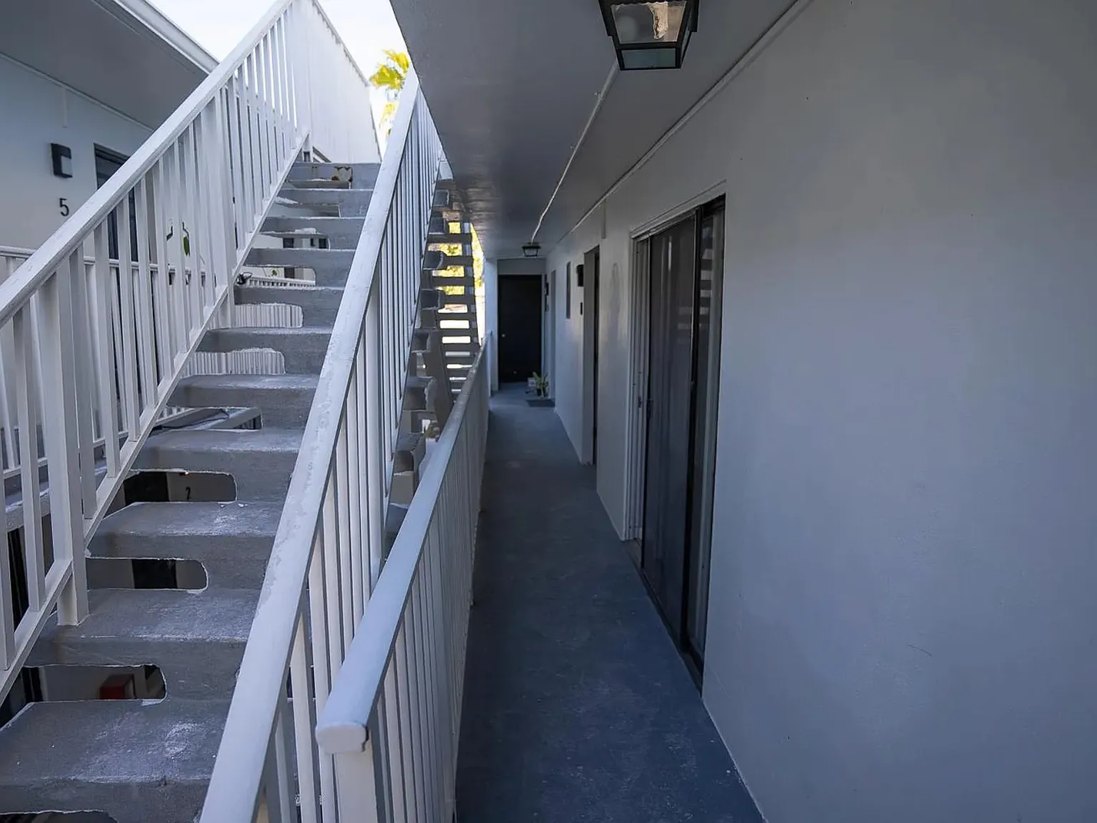 2 bed, 700 sqft, $1,495 — Photo 2