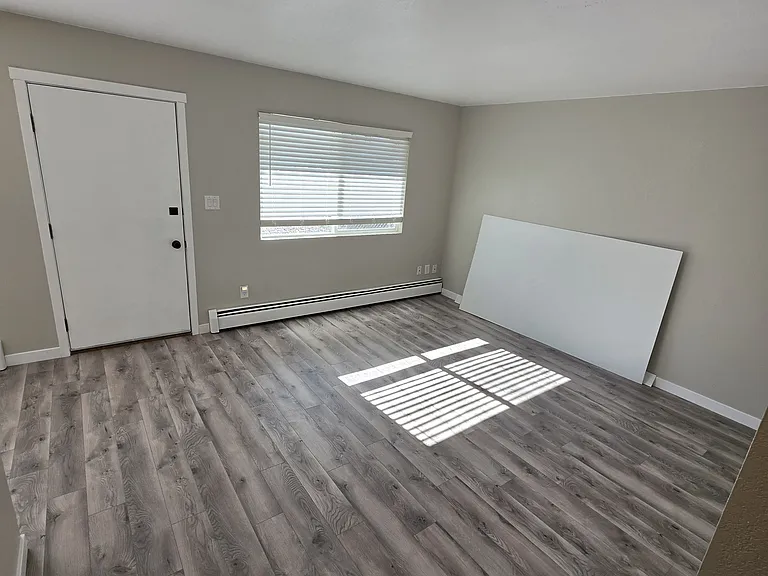 1148 Santa Clara Ave #C — Photo 5