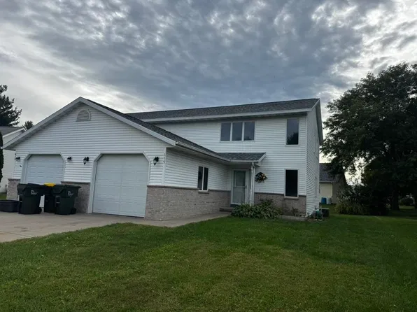 615 Eagle Crest Ct, Prairie Du Sac, WI 53578
