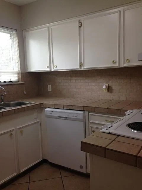 4538 Byers Ave — Photo 4