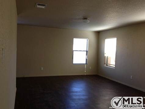 1st image of 2822 Aspen Bnd