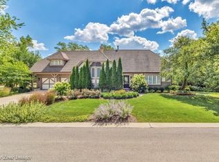 45 Maple St, Clarendon Hills, IL 60514