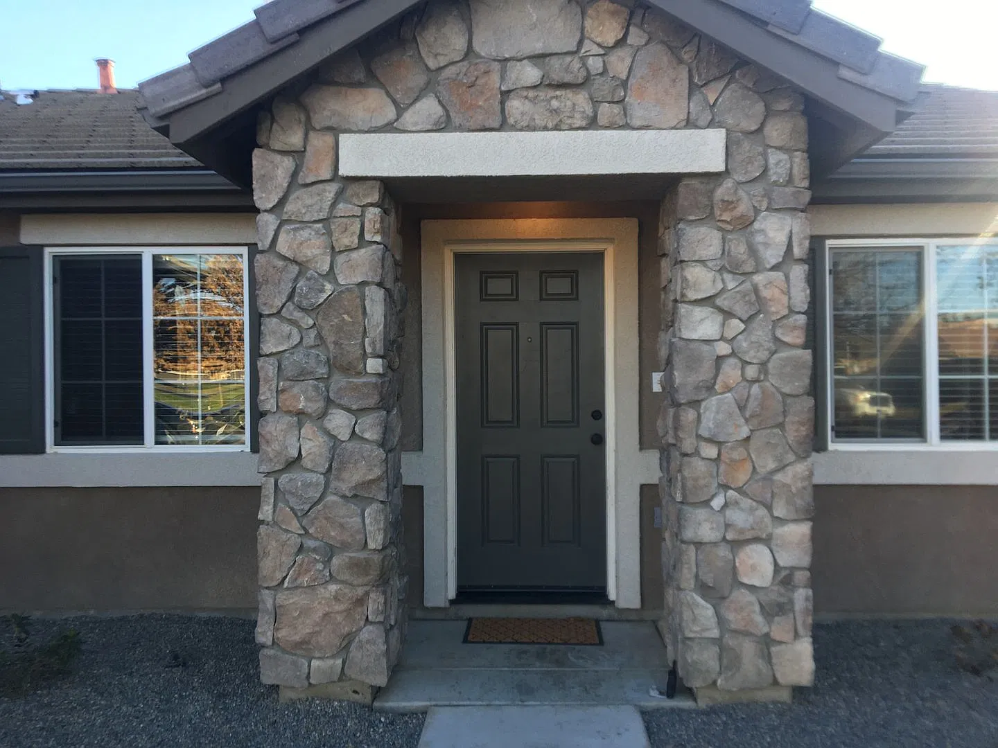 4114 S. Kent St. 3 Bedroom 2 Bathroom Sw Visalia — Photo 2