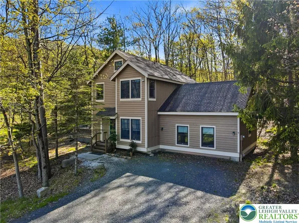 782 Lower Deer Valley Rd, Tannersville, PA 18372