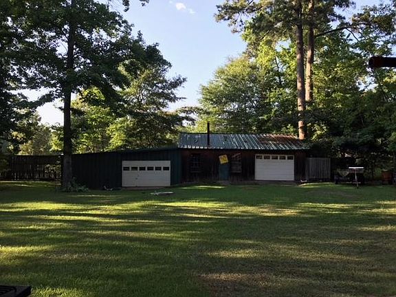 Large shop in back yard