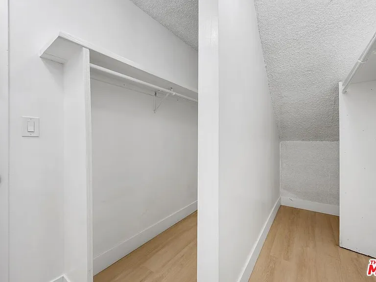 19 Sunset Ave #3 — Photo 24