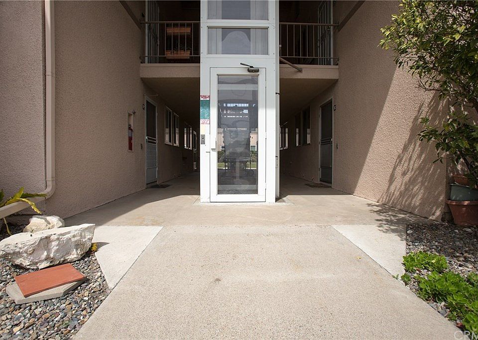 1st image of 13200 Del Monte Dr APT 23F