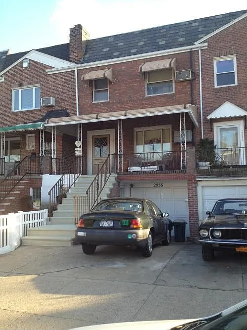 2956 Avenue R photo 1