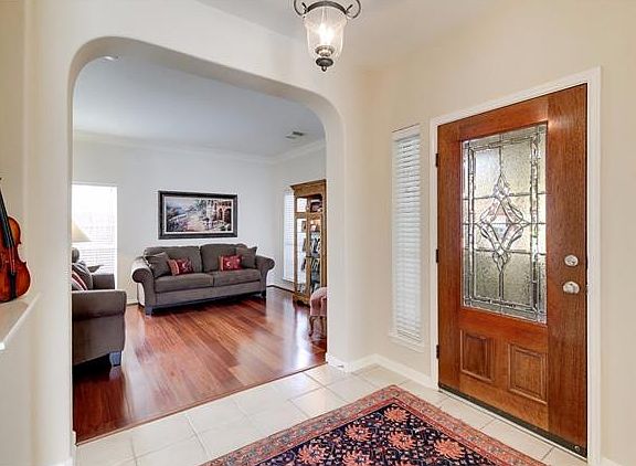 4th image of 1714 Buttercup Creek Blvd