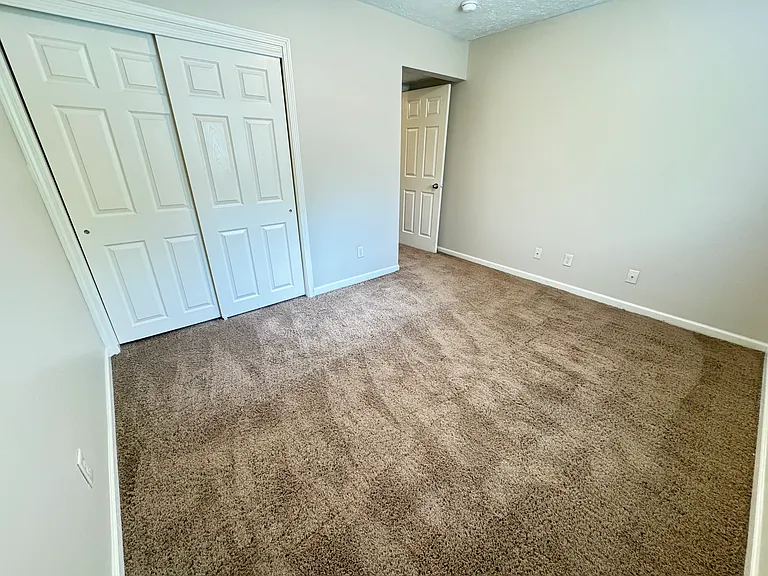 1906 Parkwild Dr #31 — Photo 10