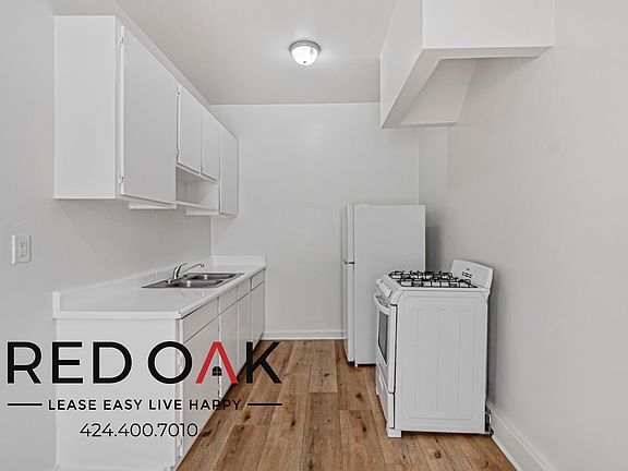3rd image of 739 S Normandie Ave APT 404